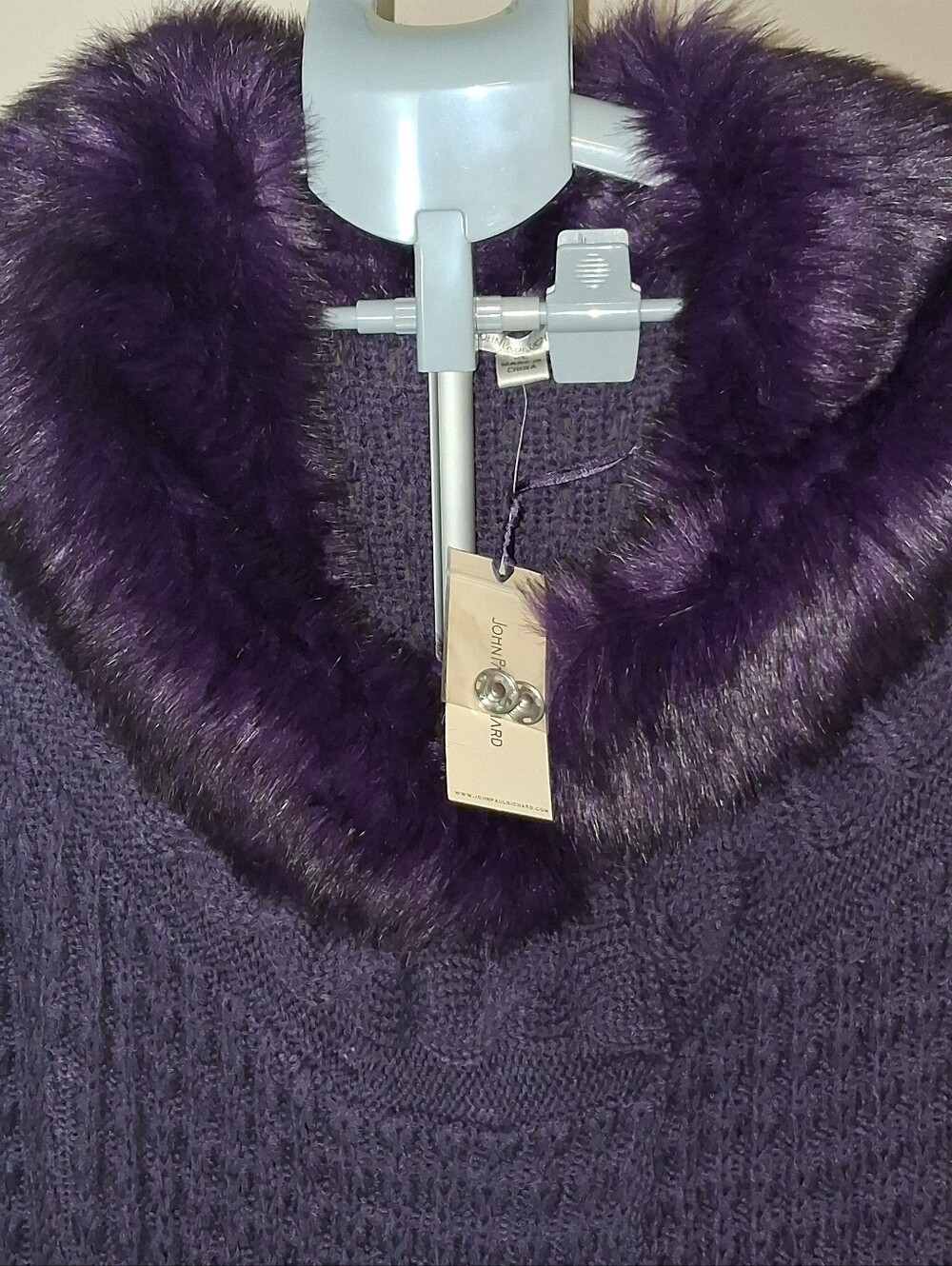 JohnPaulRichard Purple Knit Sleeveless Vest with Faux Fur Collar